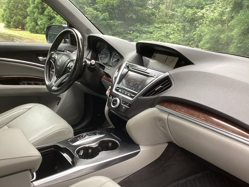 Used 2017 Acura MDX SH-AWD w/ Technology Package image 12