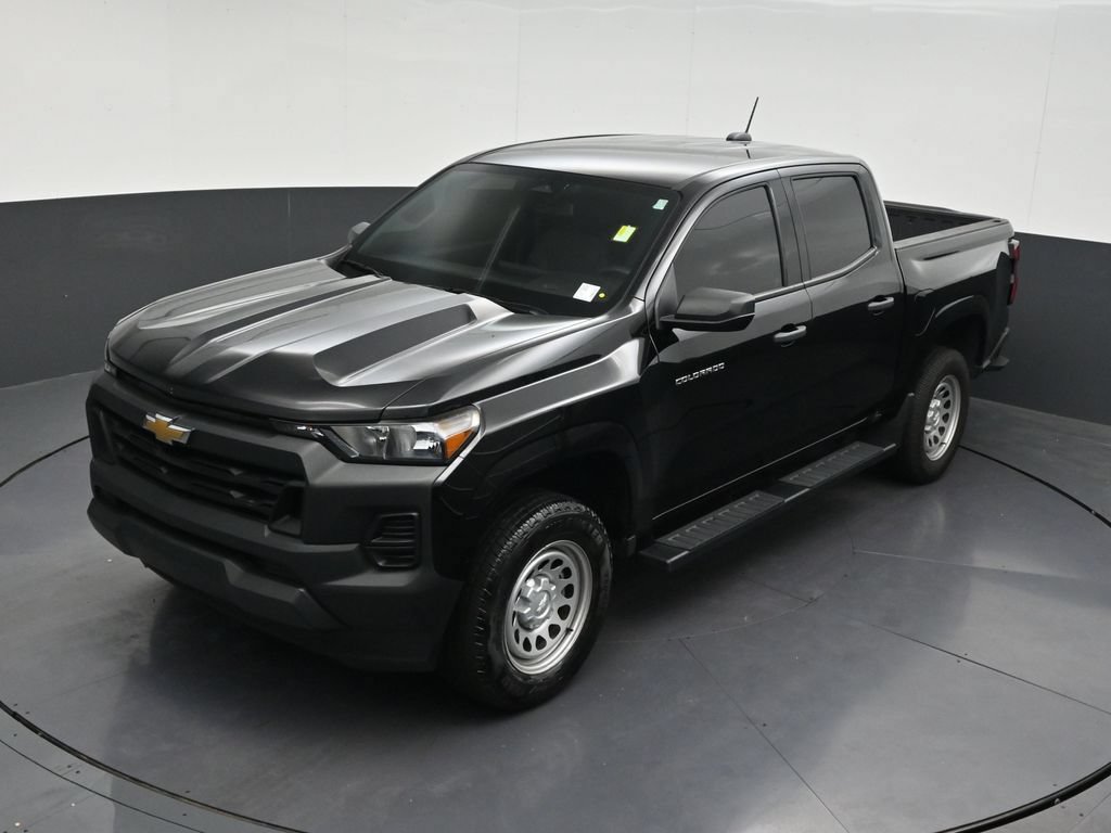 Used 2025 Chevrolet Colorado W/T RWD image 17
