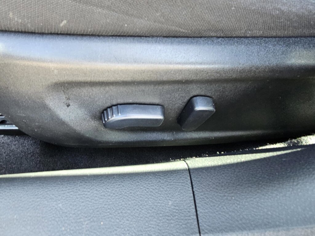 Used 2024 Nissan Altima 2.5 SV image 18