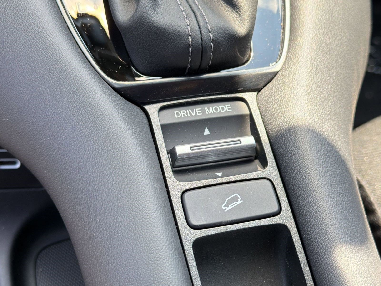 New 2026 Honda HR-V LX image 20