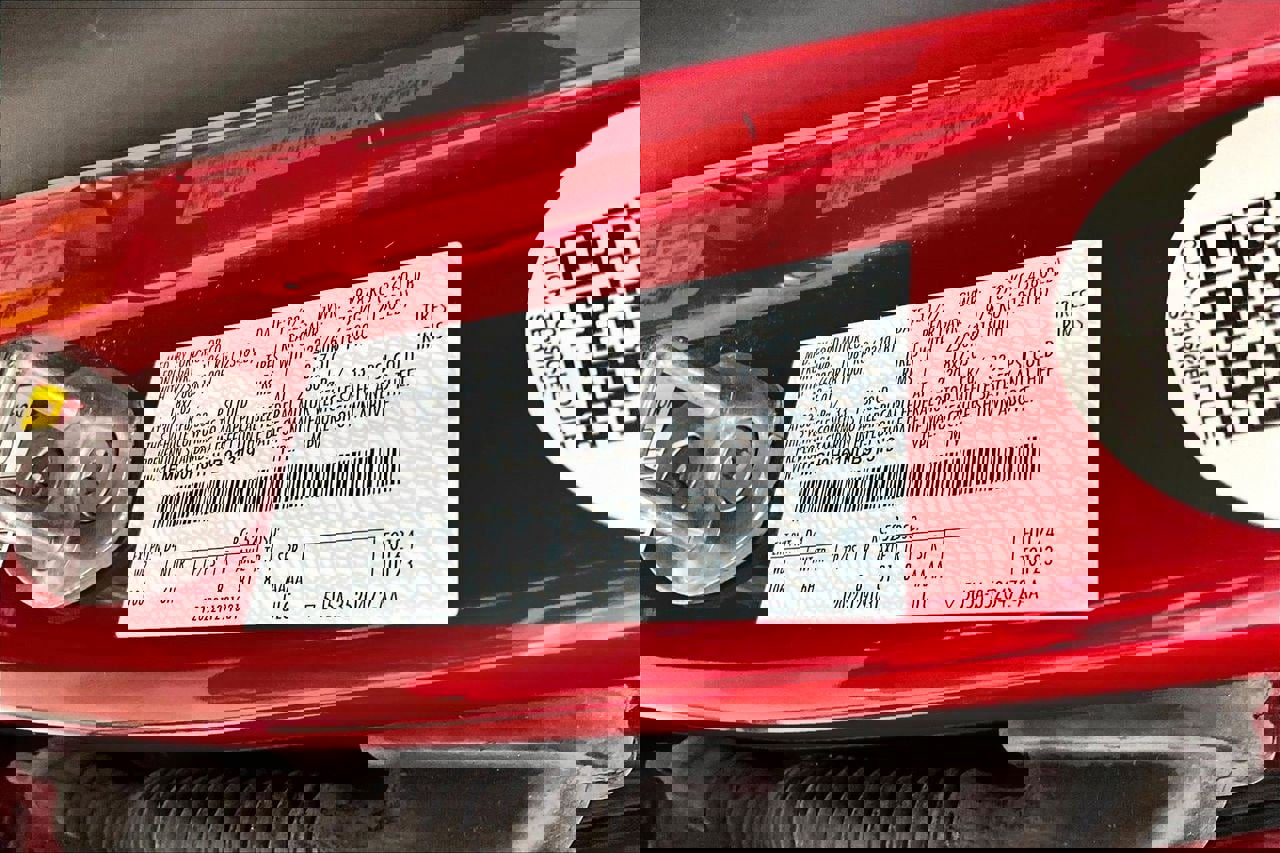 Used 2022 Ford Escape SEL image 8