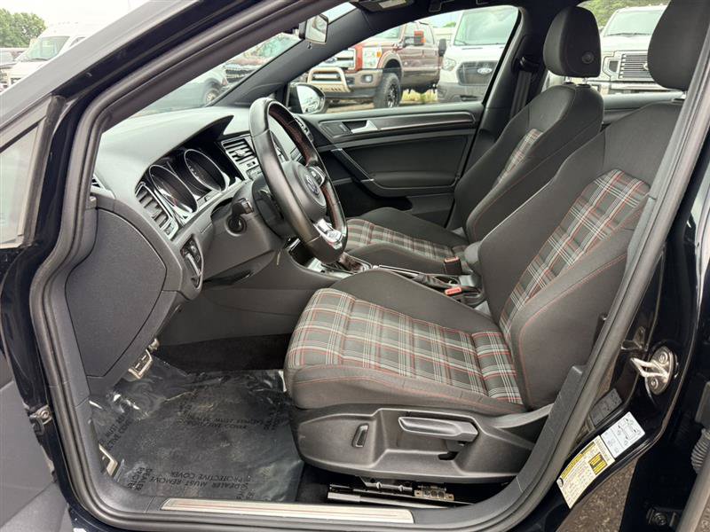 Used 2020 Volkswagen Golf 4-Door FWD image 22
