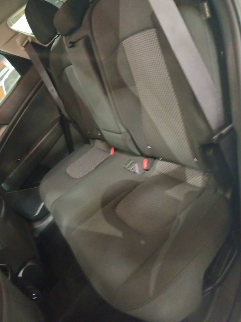 Used 2026 Kia Sportage LX FWD image 6
