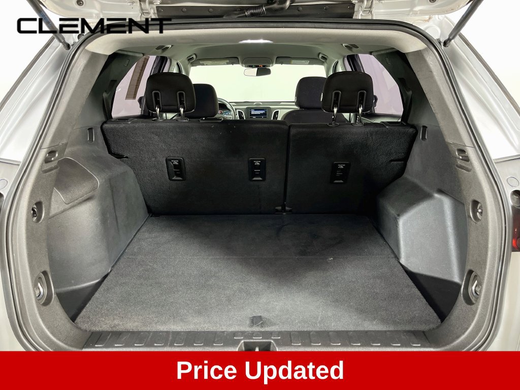Used 2019 Chevrolet Equinox LS FWD image 10