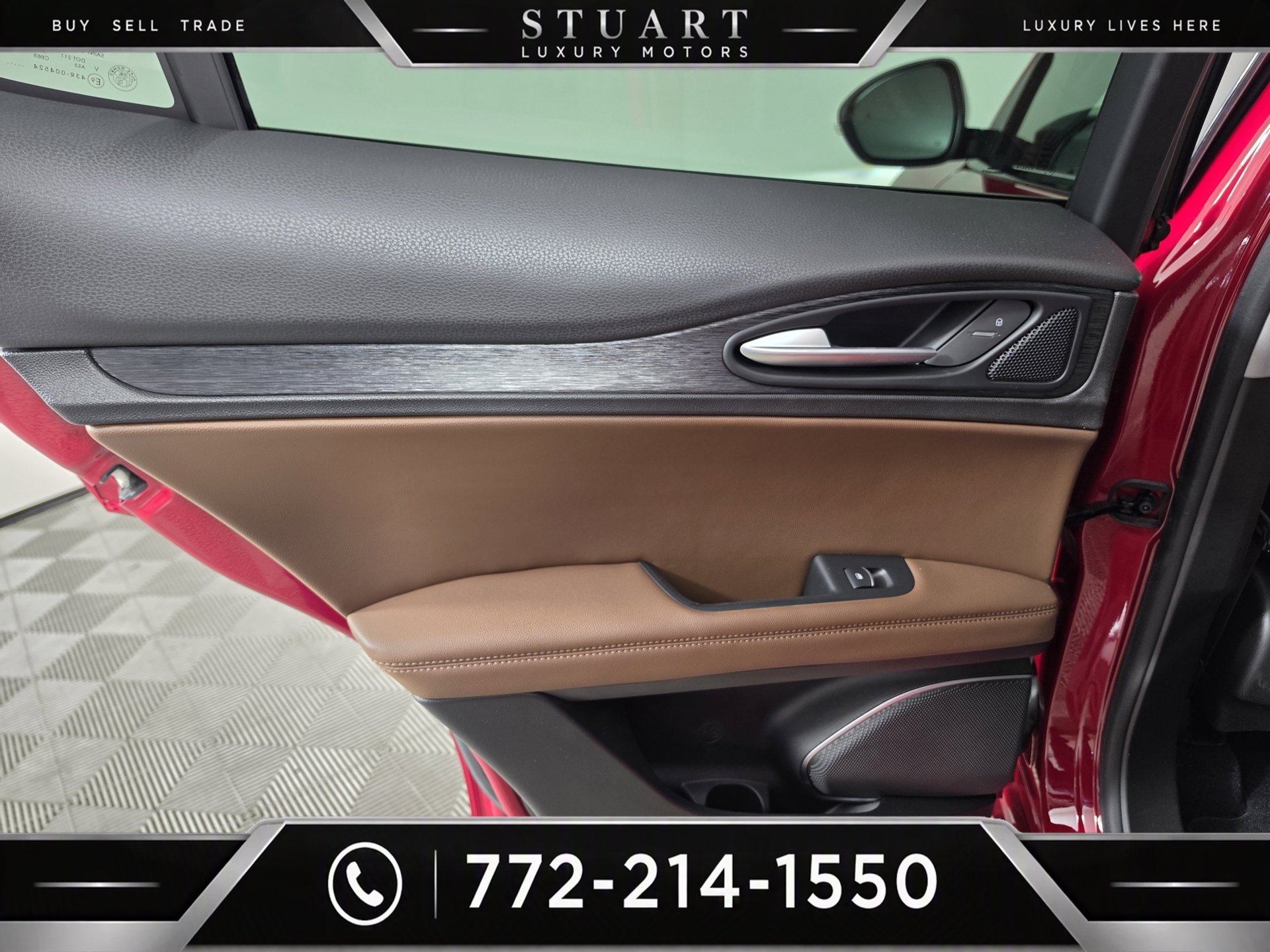 Used 2020 Alfa Romeo Stelvio Sport w/ Quick Order Package 22K Sport RWD image 24