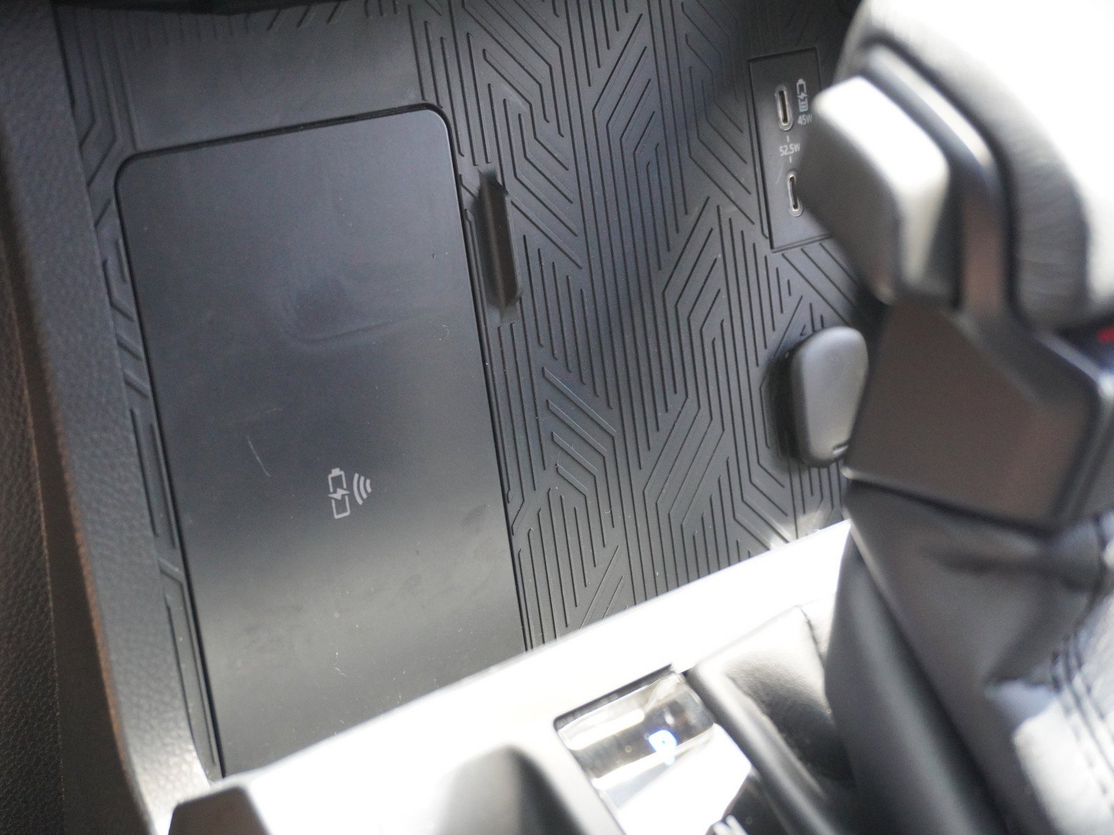 Used 2025 Toyota Tacoma TRD Off-Road w/ TRD Off Road Upgrade Package AWD/4WD image 26