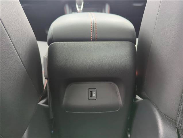New 2025 Nissan Sentra SR w/ SR Premium Package FWD image 15