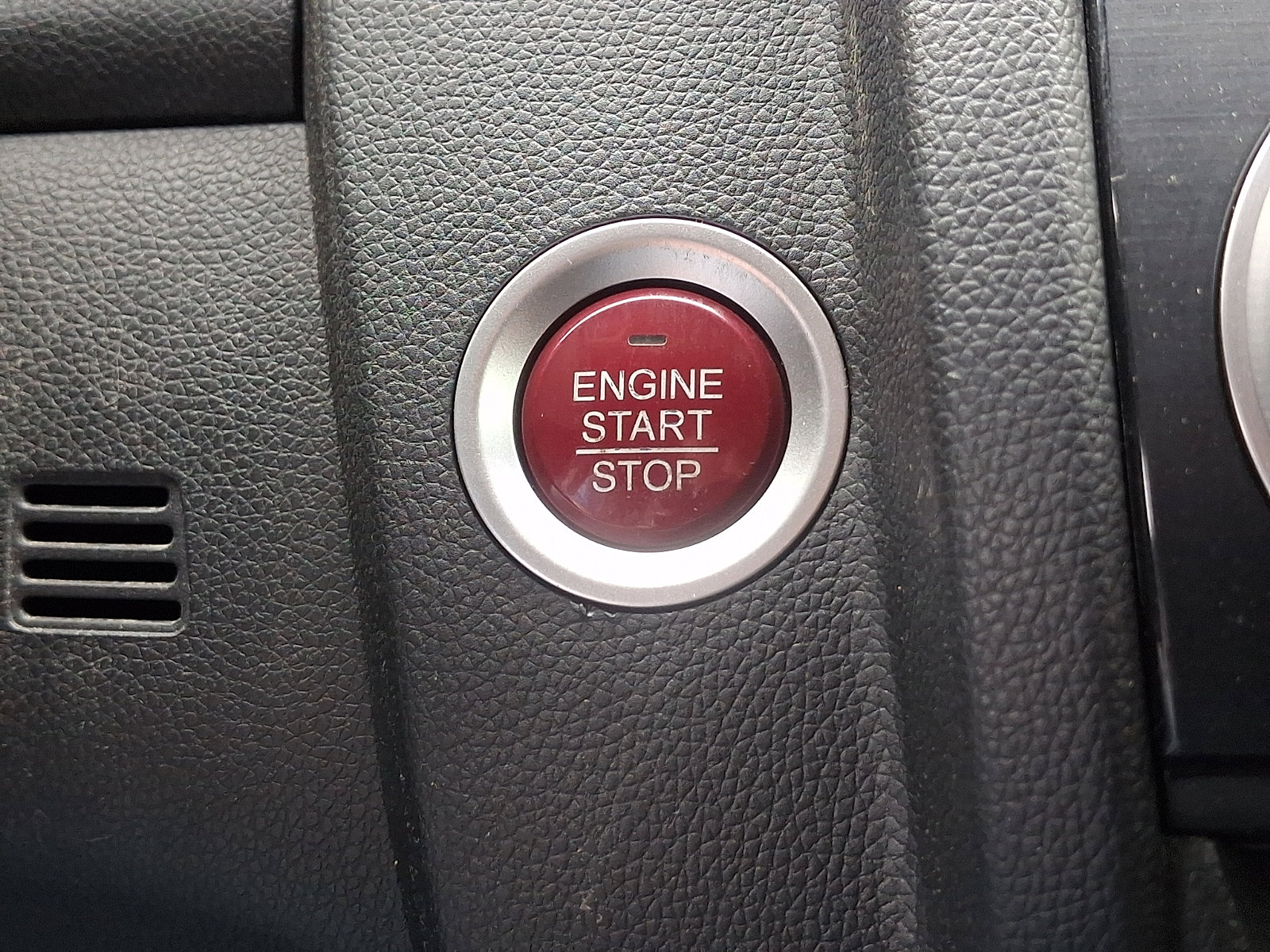 Used 2015 Honda Fit EX image 27