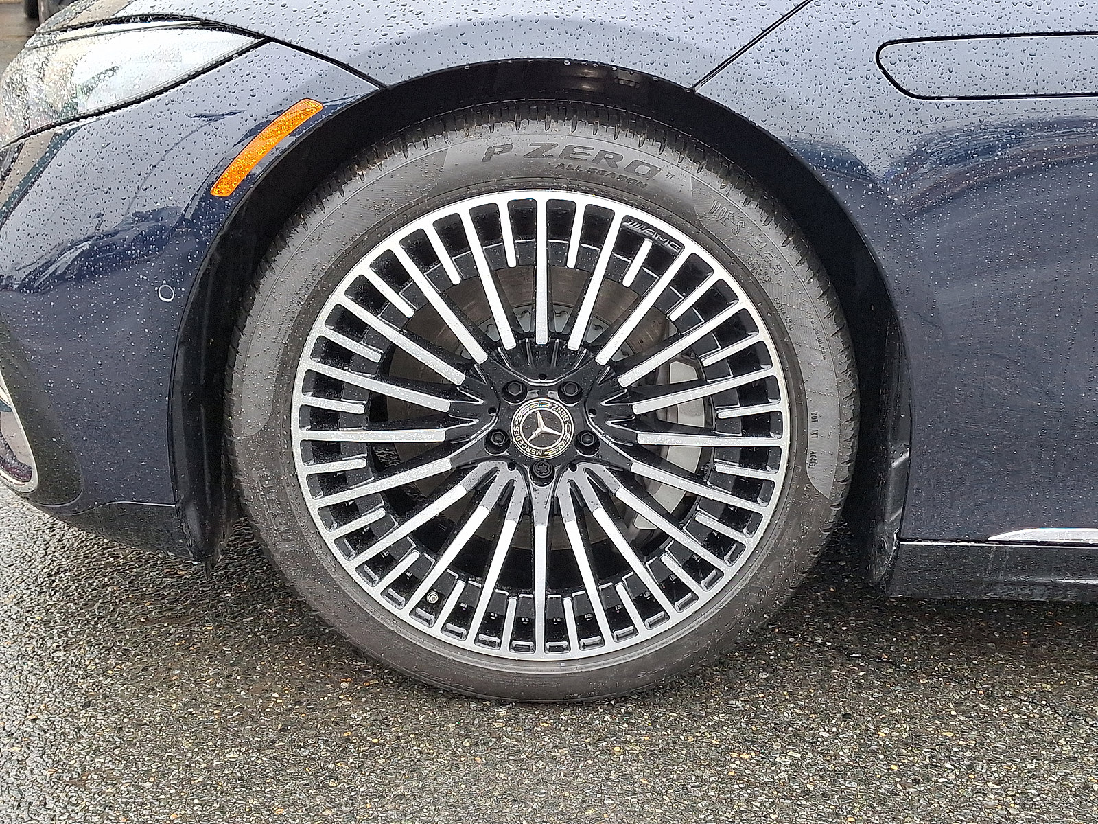 Used 2023 Mercedes-Benz EQS 450+ 4MATIC Sedan image 2