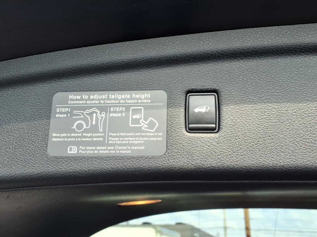 Used 2020 INFINITI QX50 Luxe w/ Navigation Package image 13