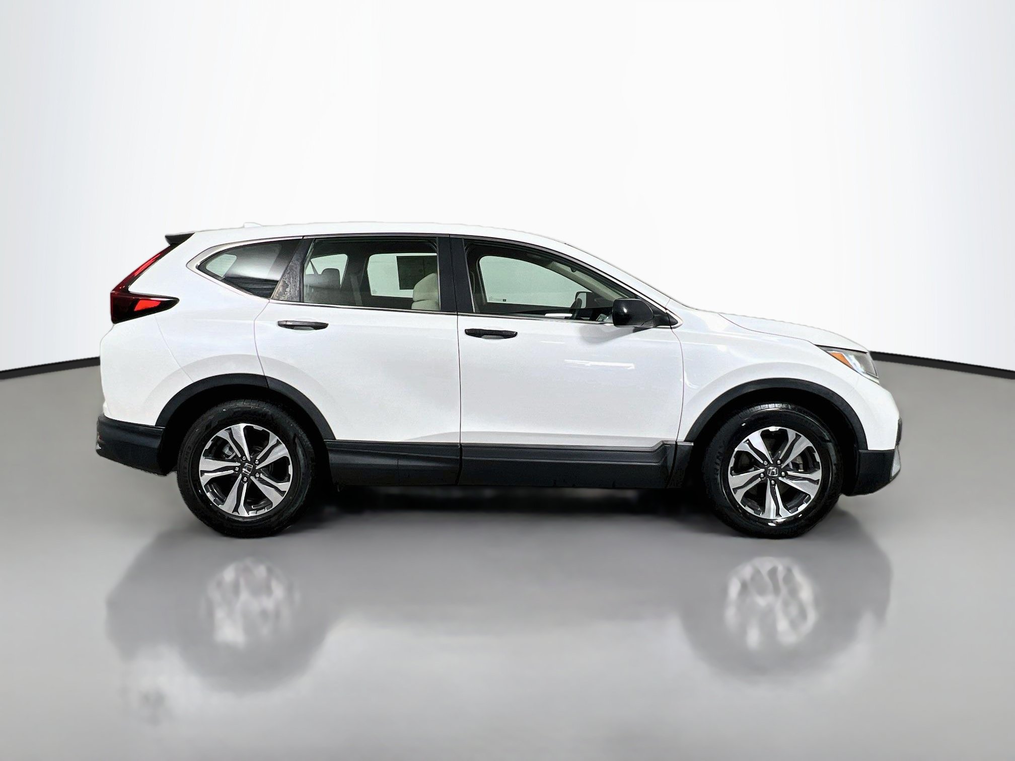 Used 2021 Honda CR-V LX image 3