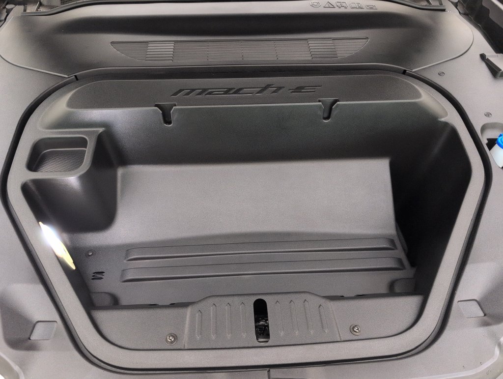 Used 2025 Ford Mustang Mach-E Select RWD image 39