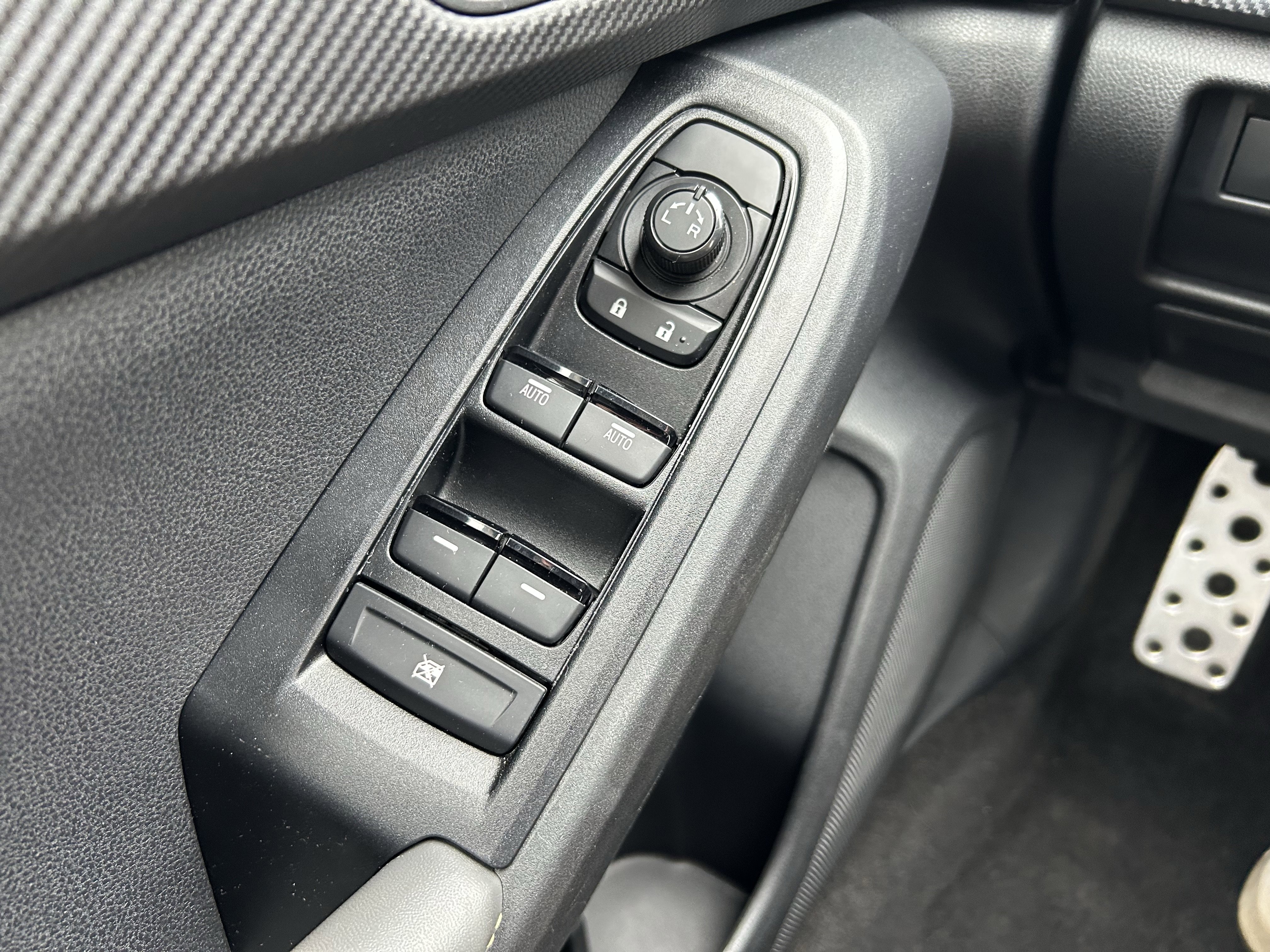 Certified 2024 Subaru Crosstrek 2.5i Sport image 19