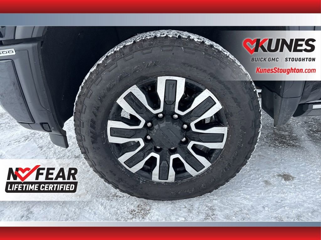 Used 2024 GMC Sierra 3500 Denali Ultimate image 16