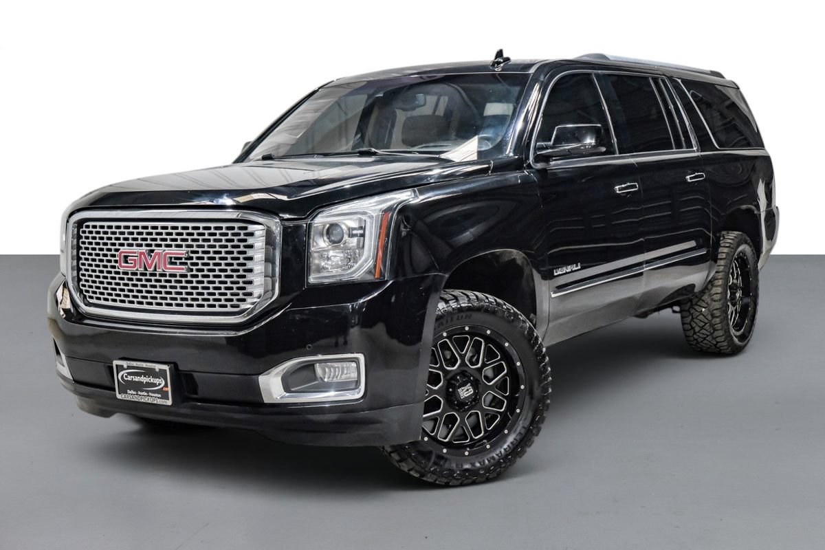 Used 2017 GMC Yukon XL Denali w/ Open Road Package AWD/4WD image 4
