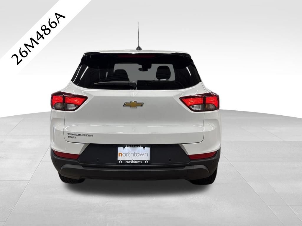 Used 2025 Chevrolet TrailBlazer LS w/ LS Convenience Package AWD/4WD image 31