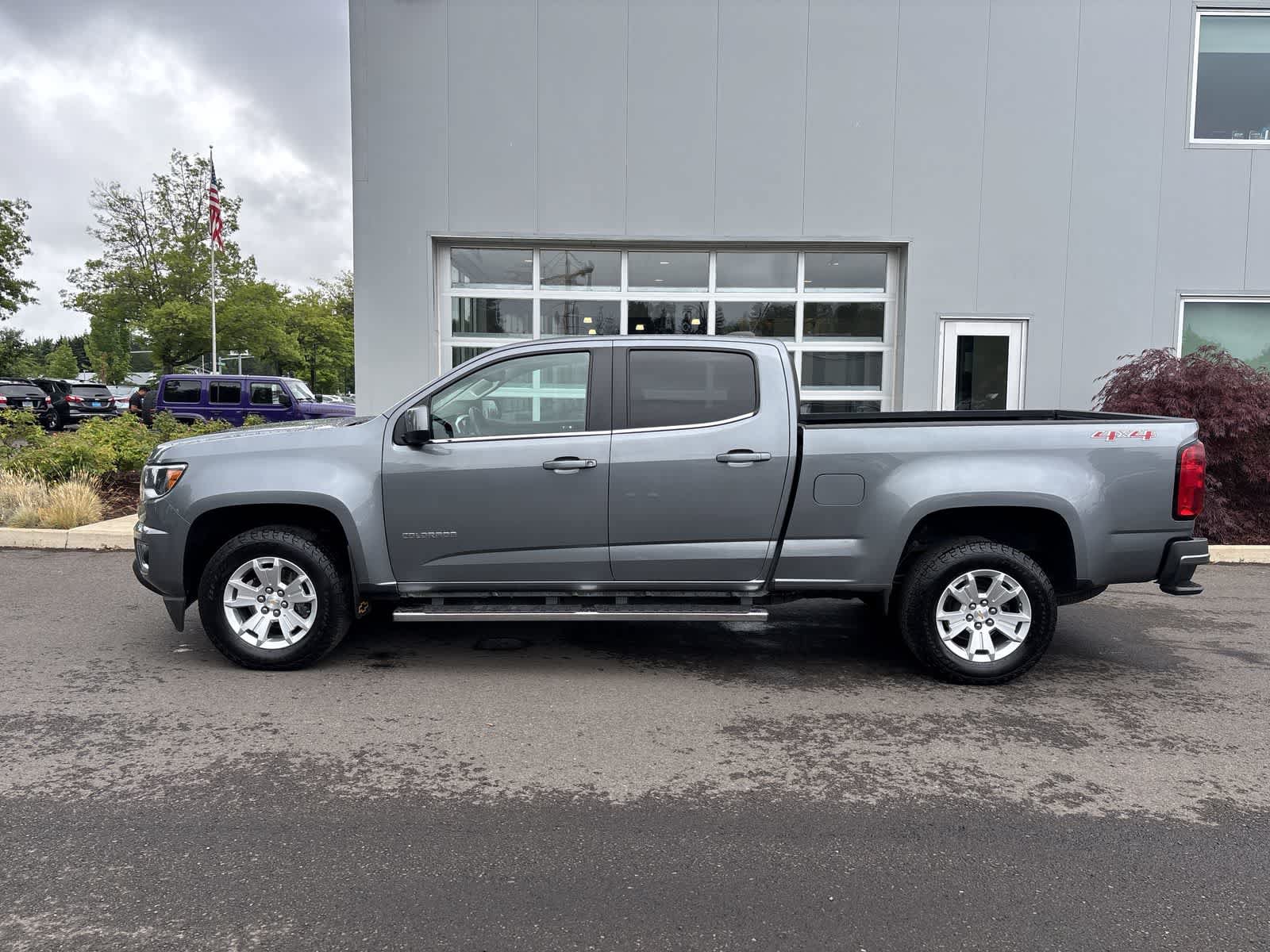 Used 2019 Chevrolet Colorado LT w/ LT Convenience Package AWD/4WD image 2