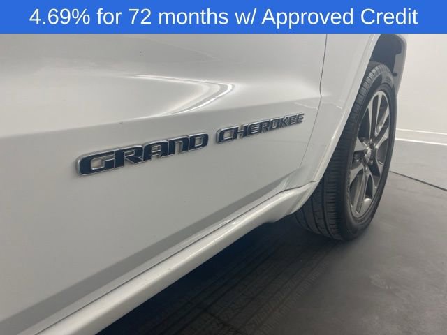 Used 2018 Jeep Grand Cherokee Overland w/ Trailer Tow Group IV image 11