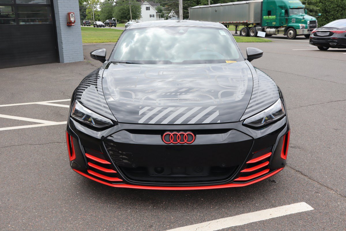 Used 2023 Audi RS e-tron GT AWD/4WD image 3
