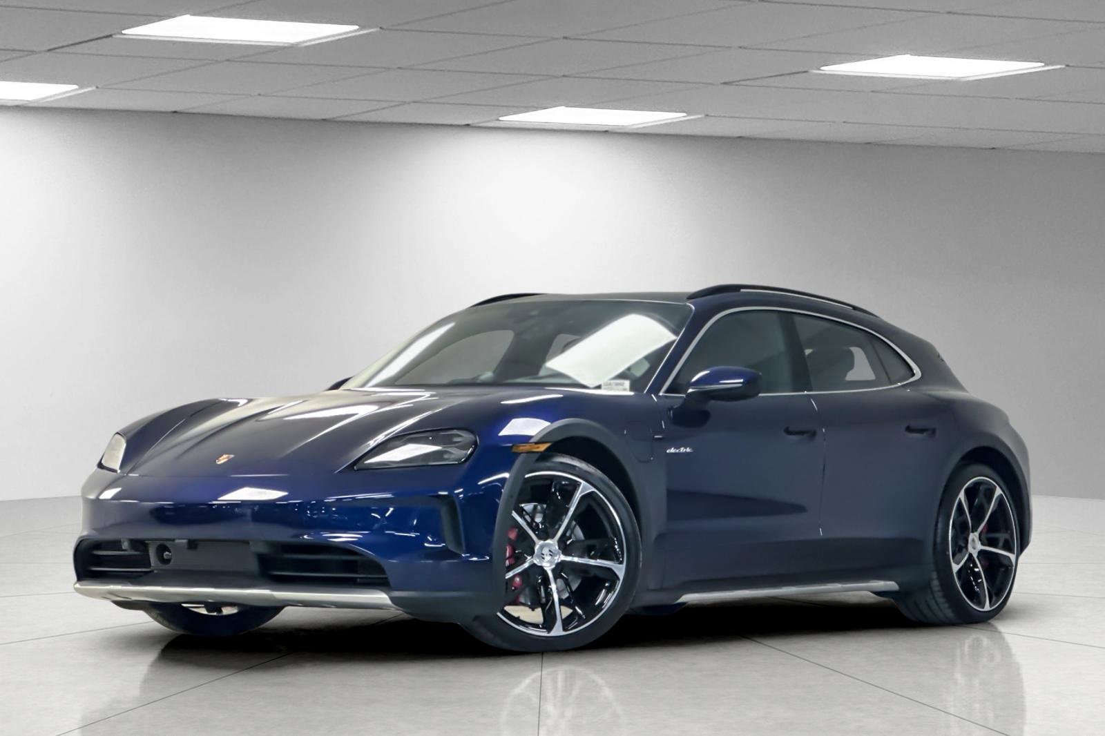 New 2025 Porsche Taycan 4S image 1