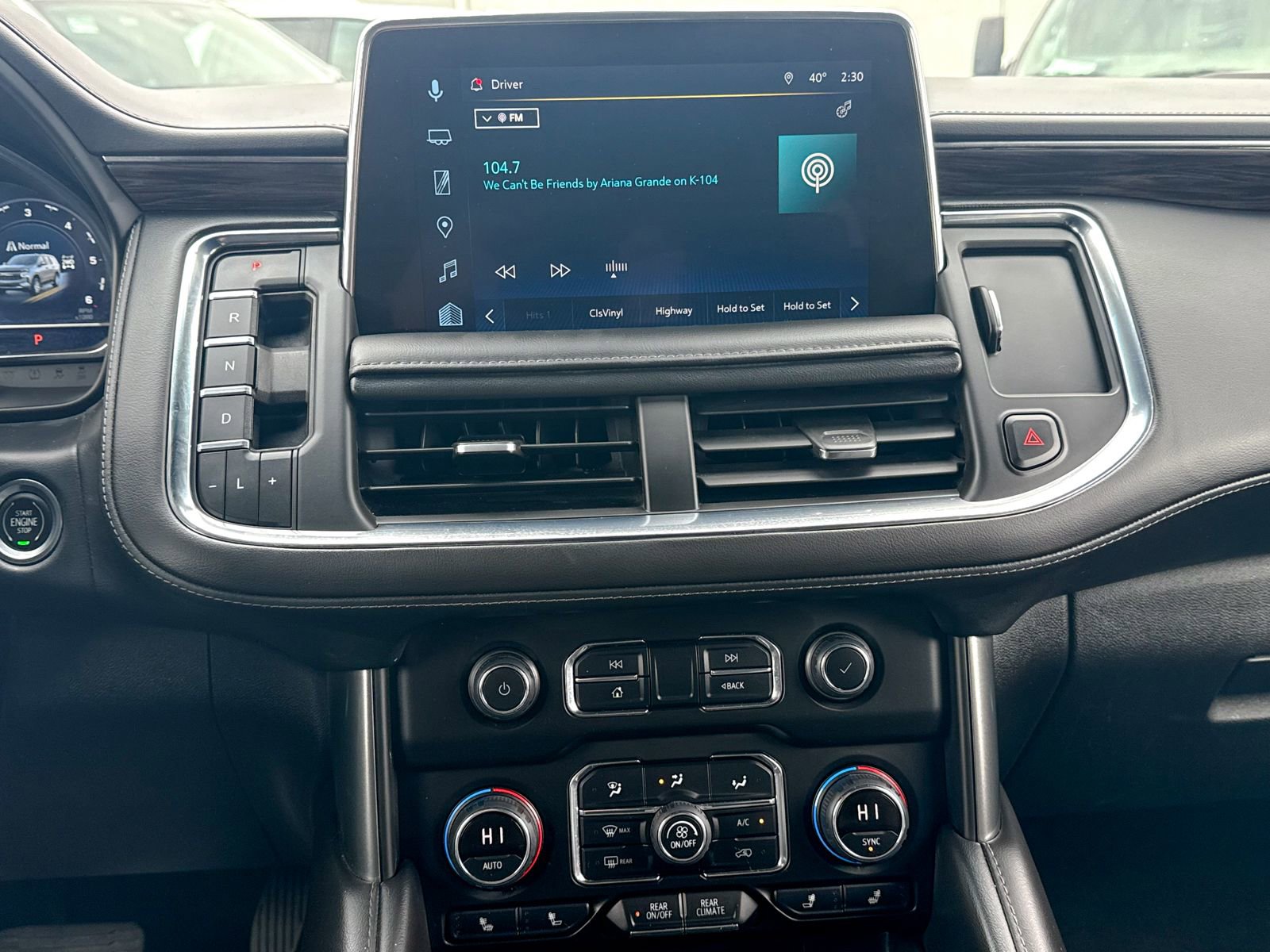 Certified 2022 Chevrolet Suburban LT w/ Luxury Package image 29