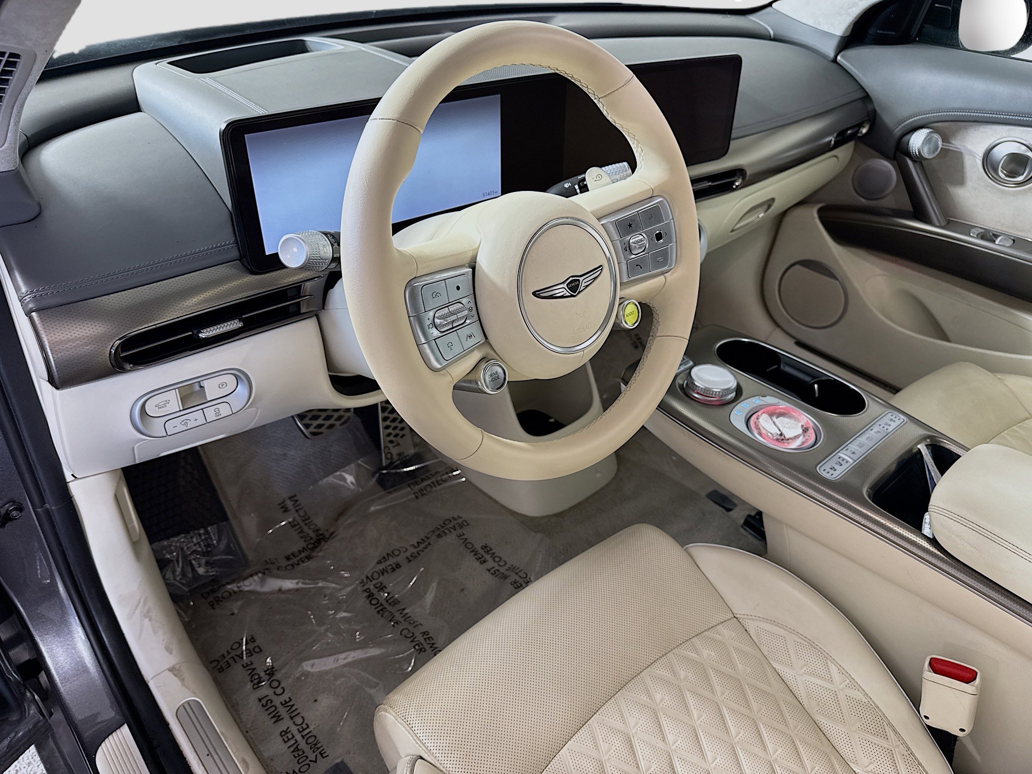 Used 2023 Genesis GV60 Performance image 23