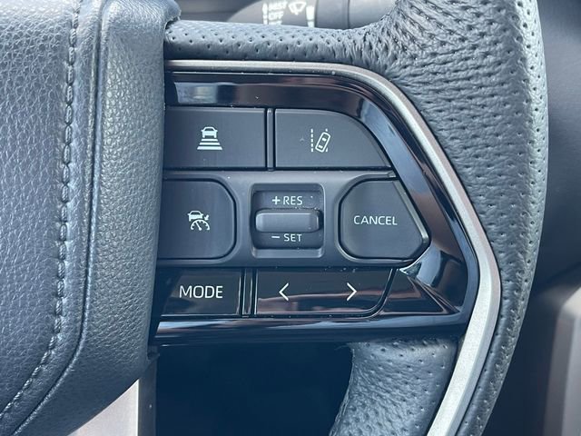 Used 2024 Toyota Tundra Limited image 6