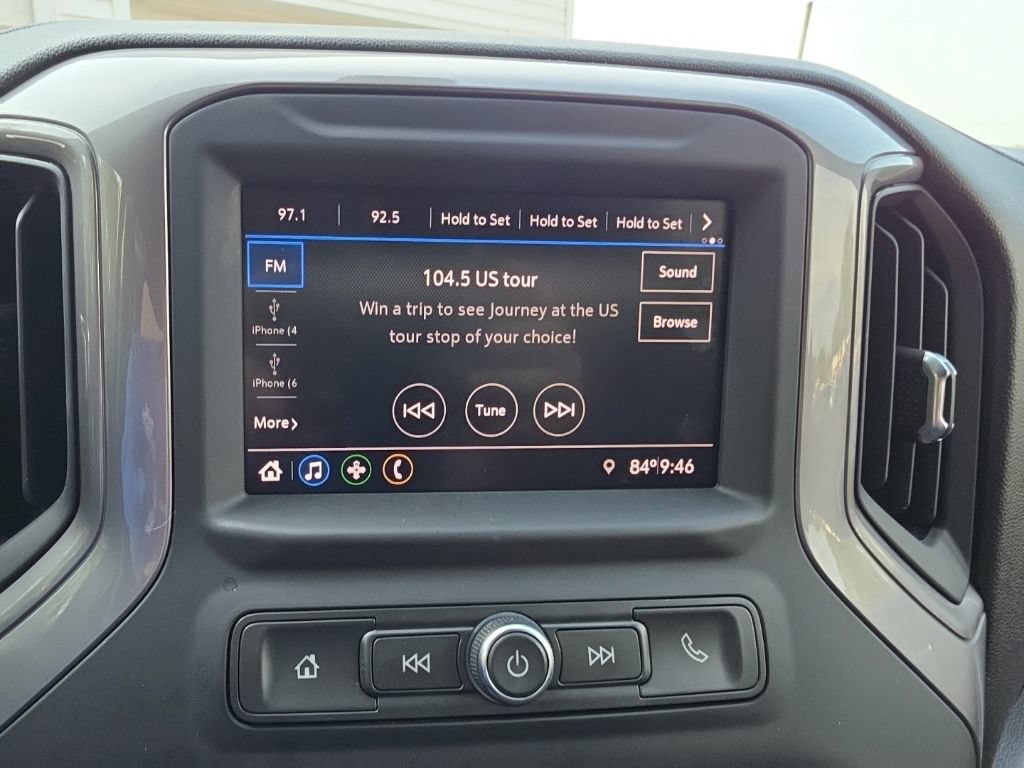 Certified 2020 Chevrolet Silverado 1500 Custom w/ Custom Value Package AWD/4WD image 14