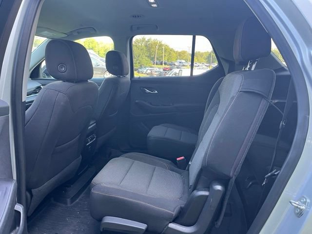 Used 2019 Chevrolet Traverse LT FWD image 11