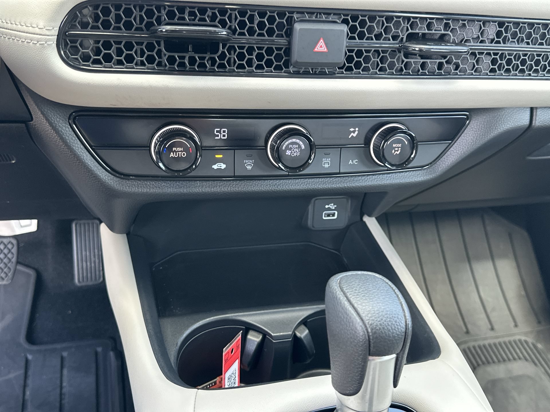 Used 2025 Honda HR-V LX image 22