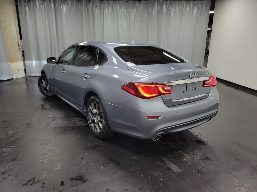 Used 2017 INFINITI Q70 L 3.7 AWD/4WD image 7