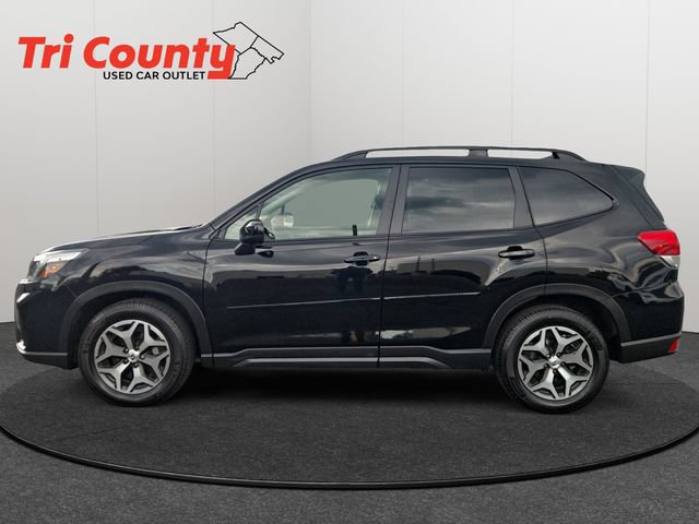 Used 2020 Subaru Forester Premium AWD/4WD image 5