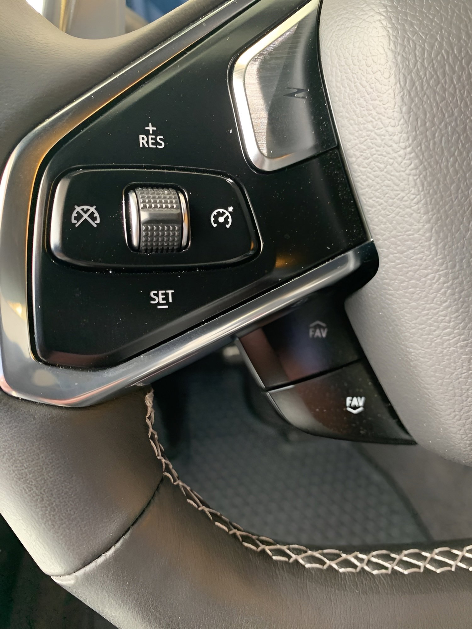 Used 2023 Chevrolet Corvette Stingray Preferred Cpe w/ Z51 Performance Package image 16