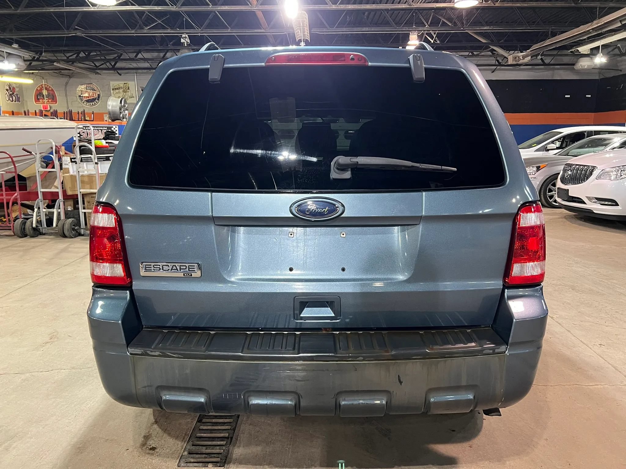 Used 2011 Ford Escape XLT w/ 202A Rapid Spec Order Code AWD/4WD image 4