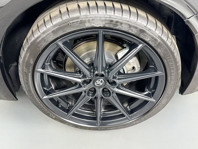 Certified 2025 Toyota GR86 Premium RWD image 27