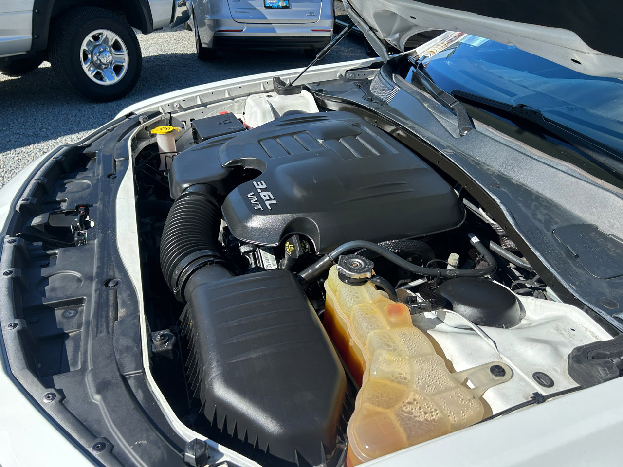 Used 2019 Chrysler 300 Limited image 29