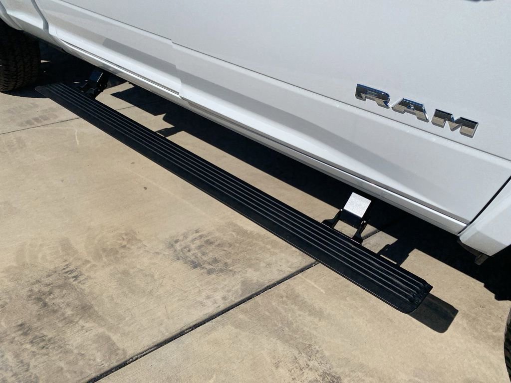 New 2026 RAM 2500 Limited image 12