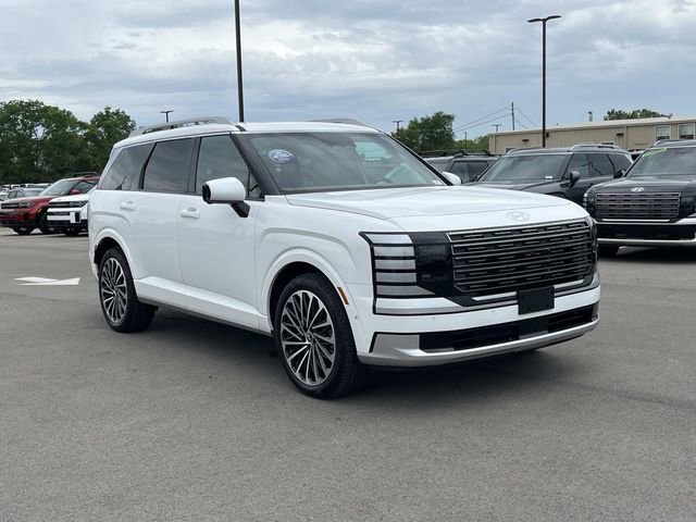 Used 2026 Hyundai Palisade Calligraphy image 3