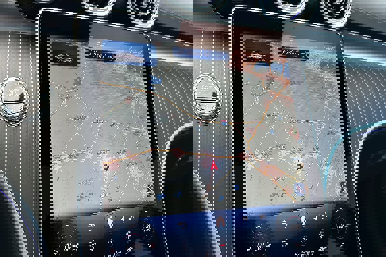 New 2025 Mercedes-Benz C 300 Sedan image 17