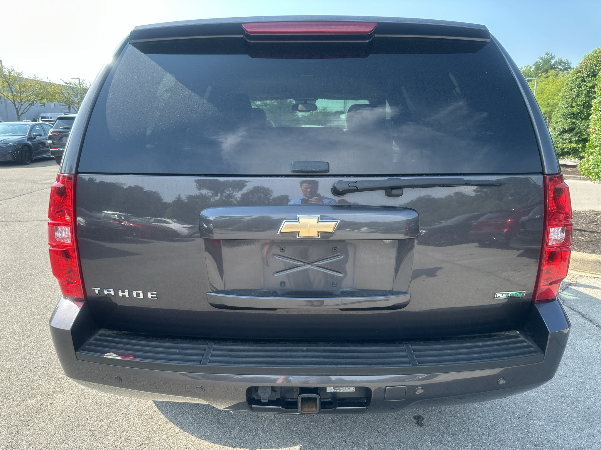 Used 2011 Chevrolet Tahoe LT w/ Regional Value Package AWD/4WD image 3