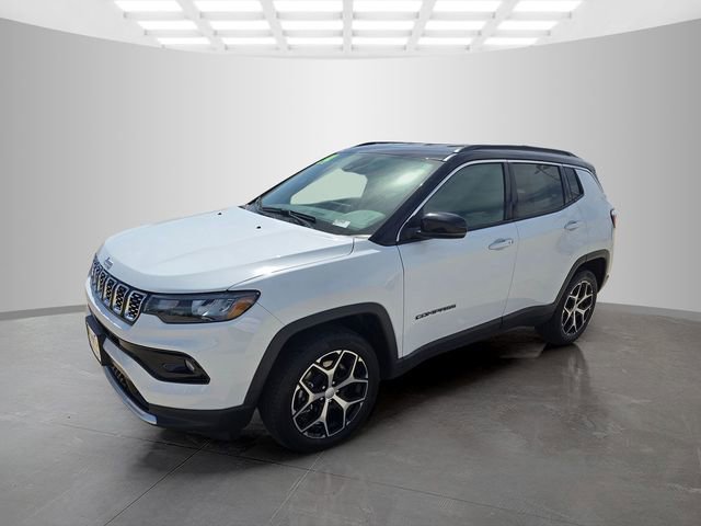 Used 2024 Jeep Compass Limited AWD/4WD image 4