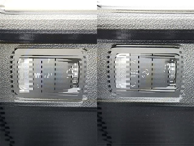 New 2026 Chevrolet Traverse LT w/ Sun and Wheel Package image 24