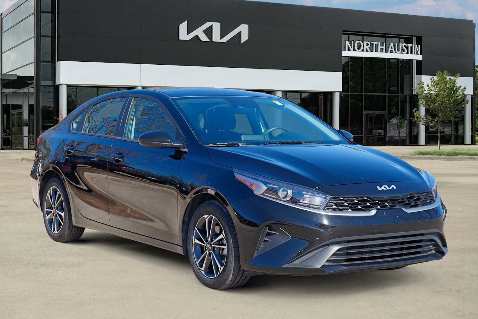 Certified 2024 Kia Forte LXS image 8