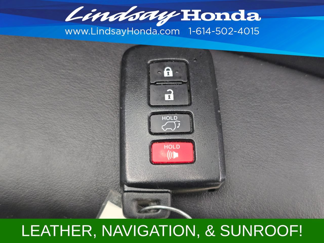Used 2019 Toyota Highlander XLE AWD/4WD image 23
