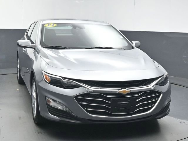 Used 2023 Chevrolet Malibu LT image 2