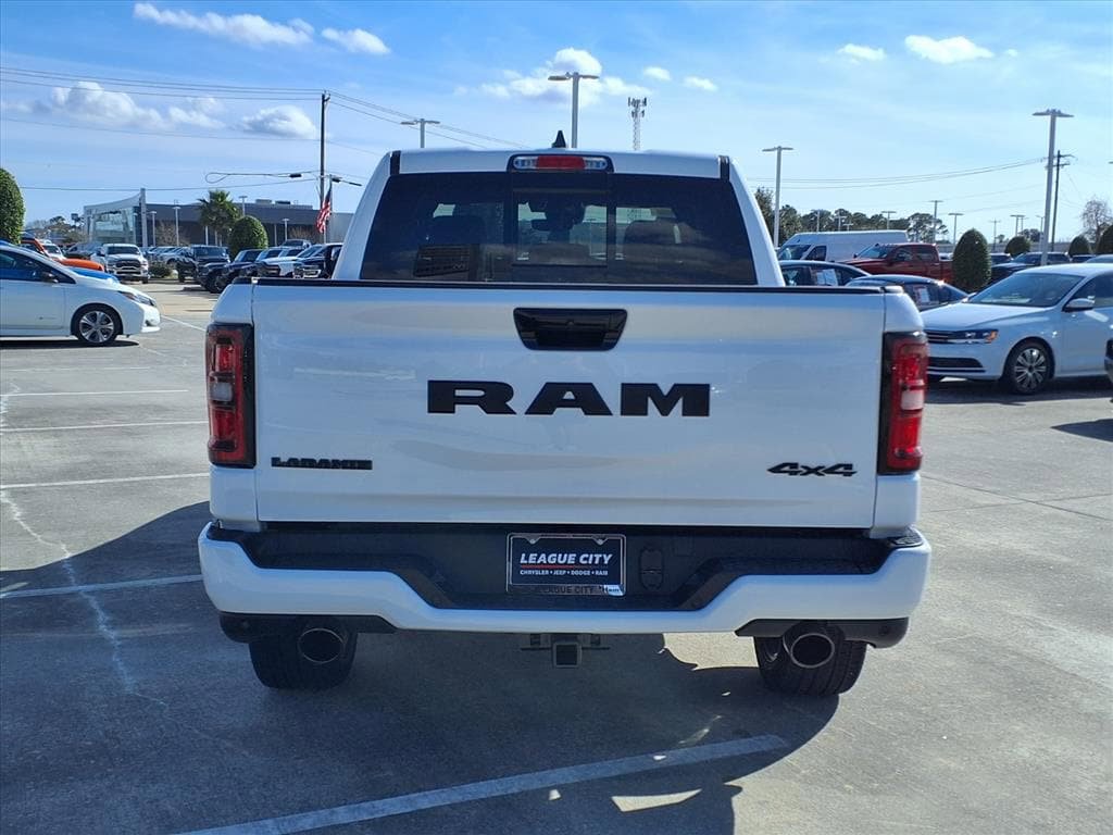 New 2026 RAM 1500 Laramie w/ Night Edition AWD/4WD image 6