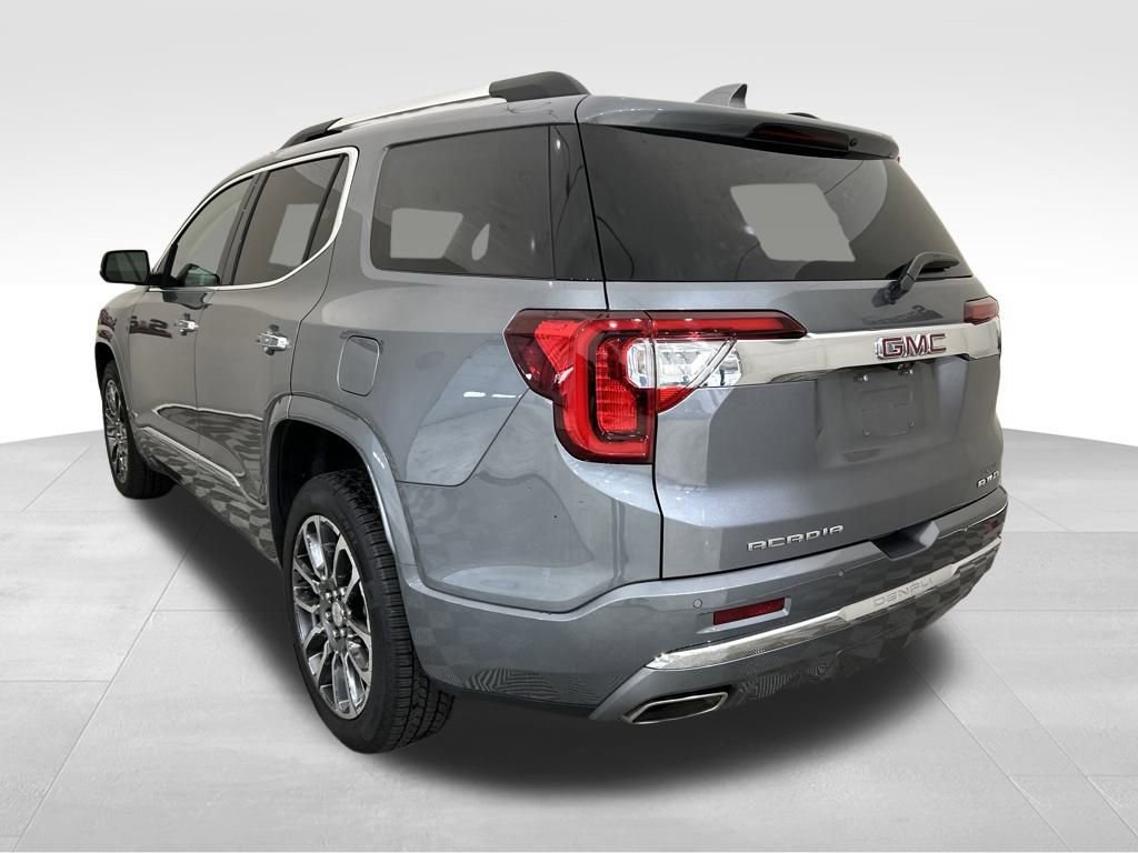 Used 2020 GMC Acadia Denali w/ Trailering Package image 3