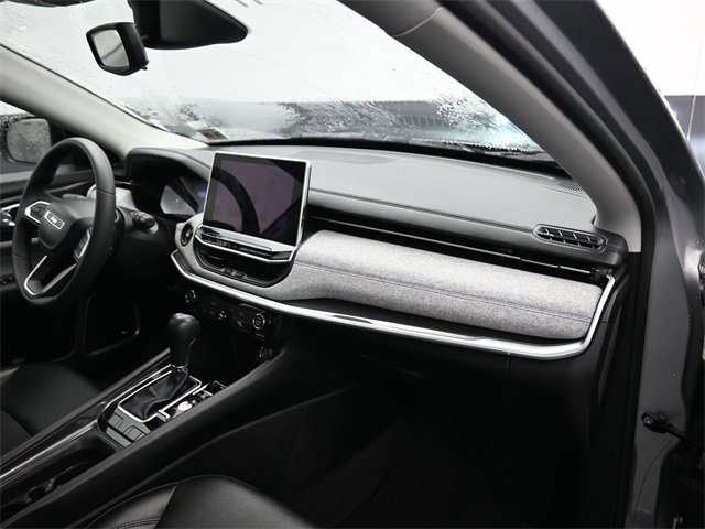 Used 2022 Jeep Compass Latitude w/ Sun and Sound Group image 9