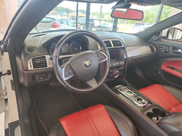 Used 2015 Jaguar XKR R RWD image 8