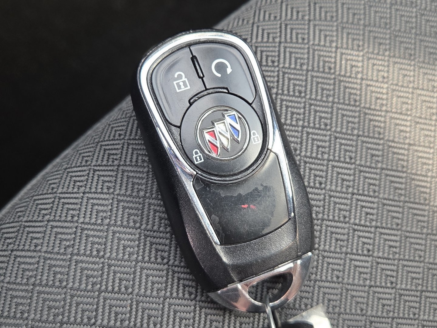 Used 2023 Buick Encore GX Preferred w/ Cold Weather Comfort Package AWD/4WD image 32